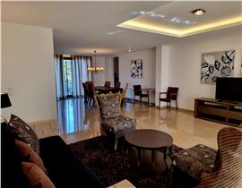 Apartament 3 camere Otopeni, acces piscina interioara, lift, confort sporit