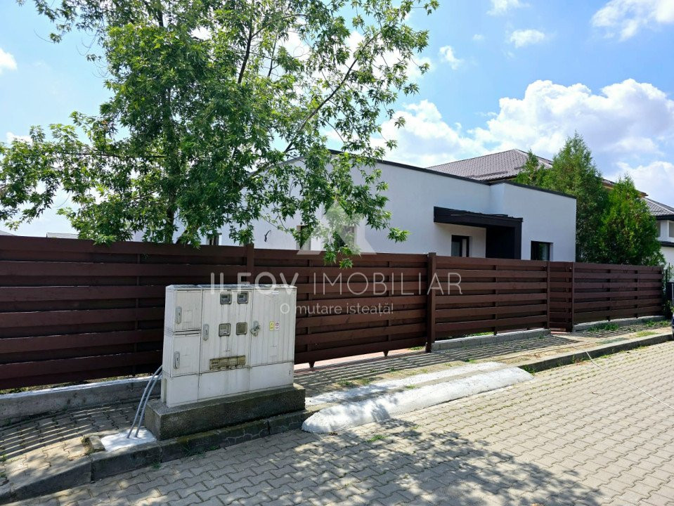 CASA SINGLE BALOTESTI TOATE UTILITATILE
