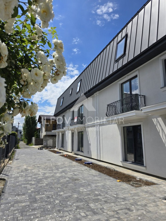 Casa Otopeni in triplex modern, pozitie excelenta, toate utilitatile