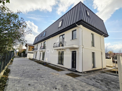 Casa Otopeni in triplex modern, pozitie excelenta, toate utilitatile