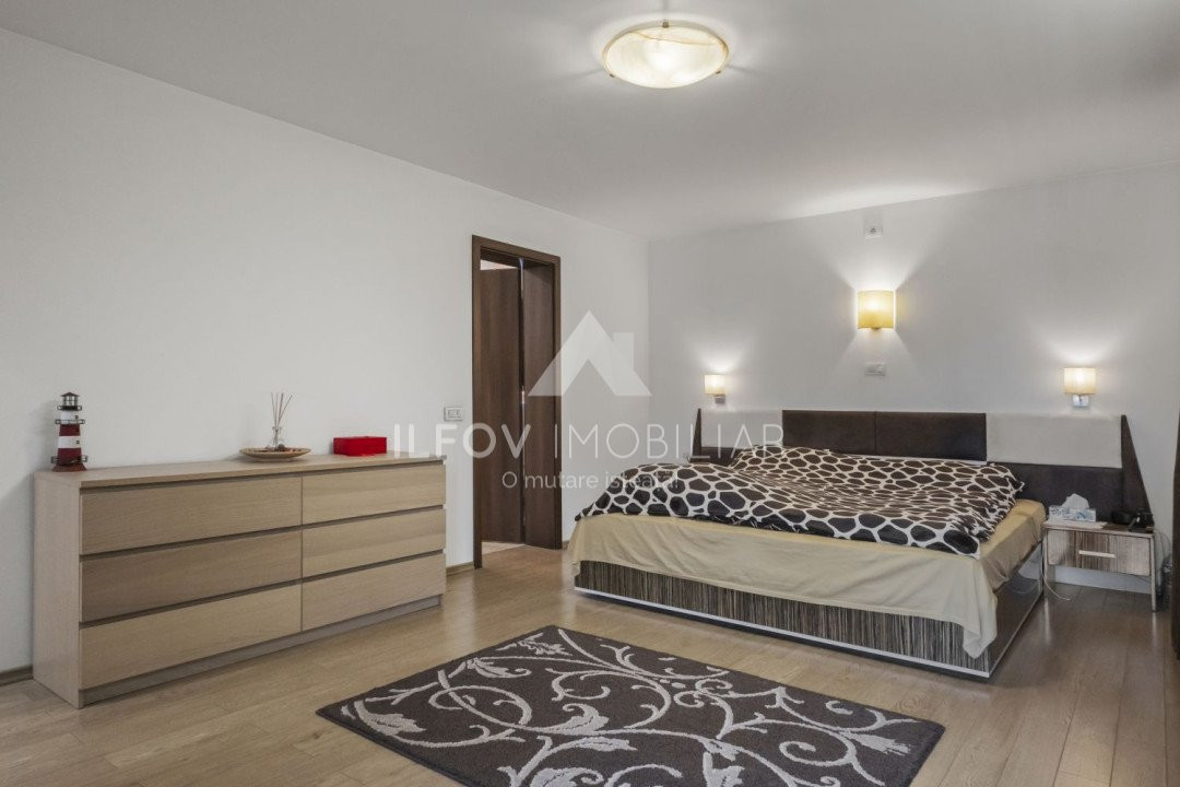 Otopeni central - vila single 387mp, lot generos 488mp, garaj, toate utilitatile