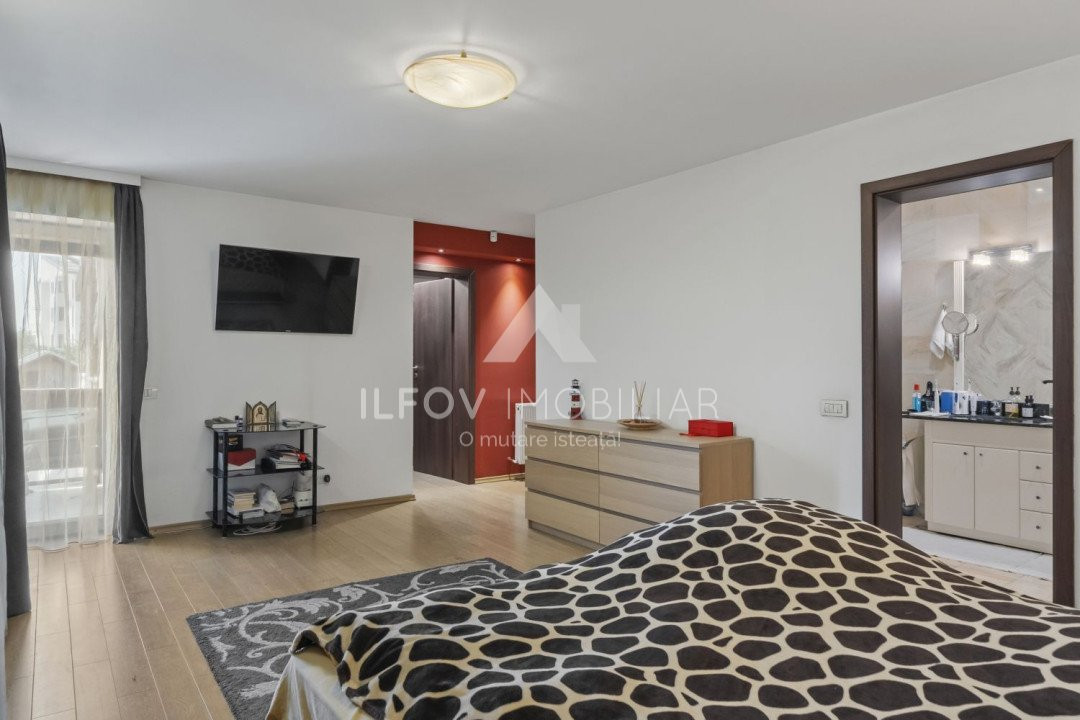Otopeni central - vila single 387mp, lot generos 488mp, garaj, toate utilitatile