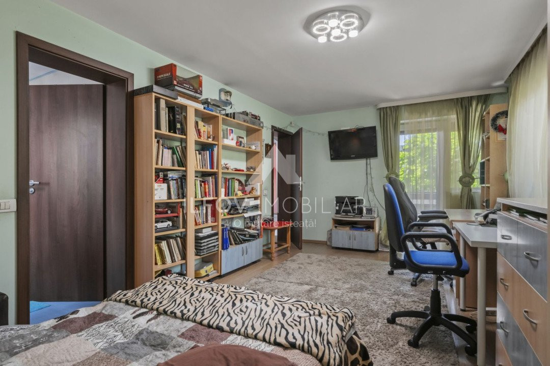 Otopeni central - vila single 387mp, lot generos 488mp, garaj, toate utilitatile