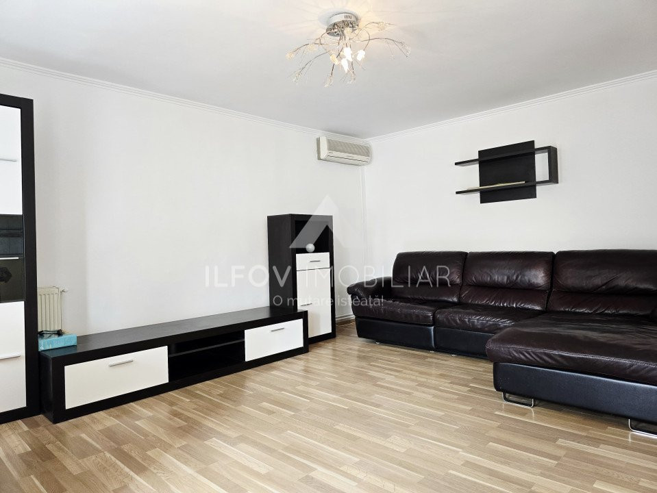Apartament 4 camere central Otopeni, utilat si mobilat, parcare