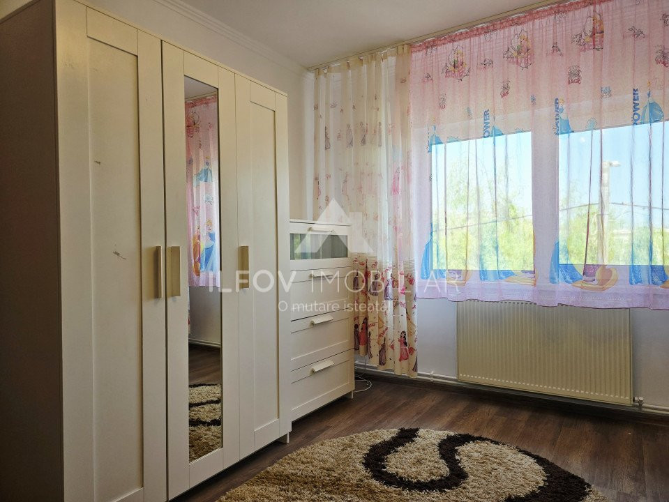Apartament 4 camere central Otopeni, utilat si mobilat, parcare