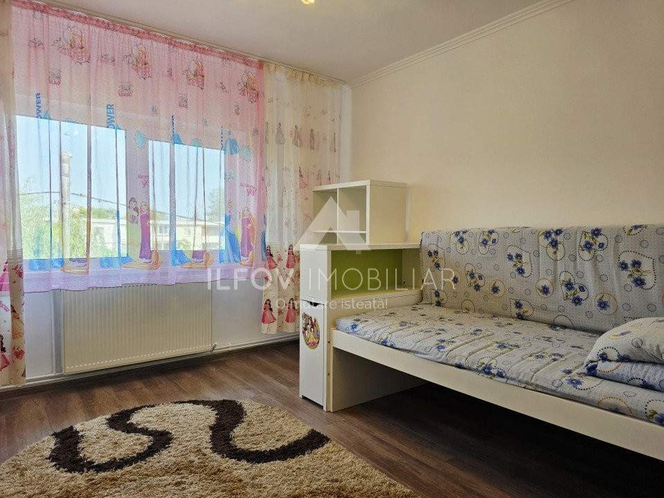 Apartament 4 camere central Otopeni, utilat si mobilat, parcare