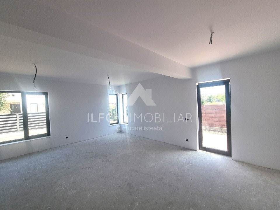 Case Balotești, 120mp, utilități, pădure, curte proprie, decembrie predare