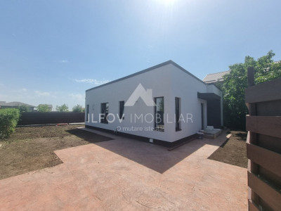 Case Balotești, 120mp, utilități, pădure, curte proprie, decembrie predare