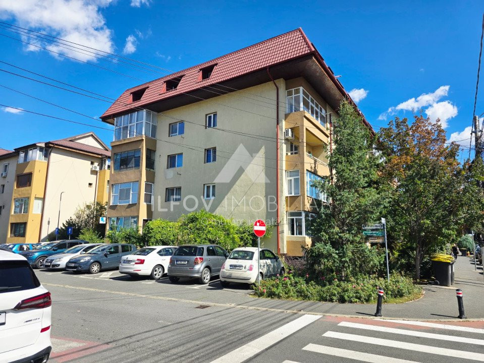 Apartament 3 camere Otopeni 90.mp, ultracentral, renovat, centrala