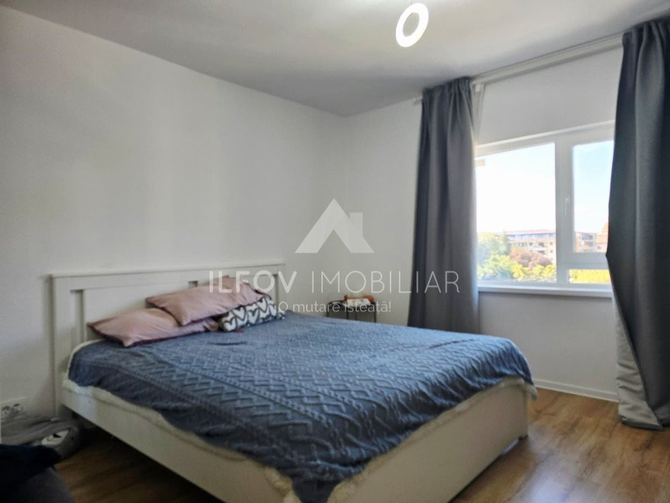 Apartament 3 camere Otopeni 90.mp, ultracentral, renovat, centrala