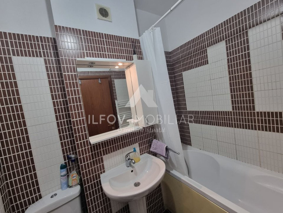 Apartament 3 cam. Otopeni, et. 1, mobilat-utilat, loc parcare