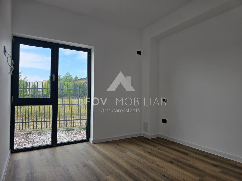 Casa tip duplex 134.6 mp, lot 225 mp, 5 camere, toate utilitatile