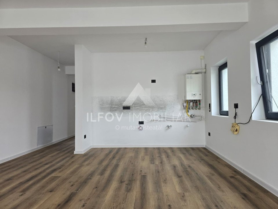 Casa tip duplex 134.6 mp, lot 225 mp, 5 camere, toate utilitatile