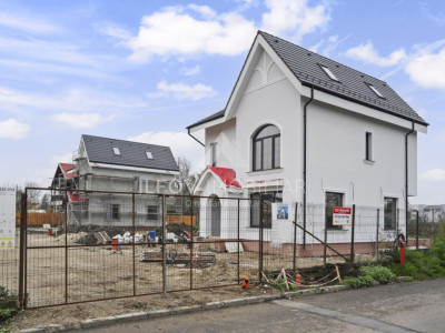 Casa single Otopeni 248.45mp, lot 464mp, influente neoromanesti