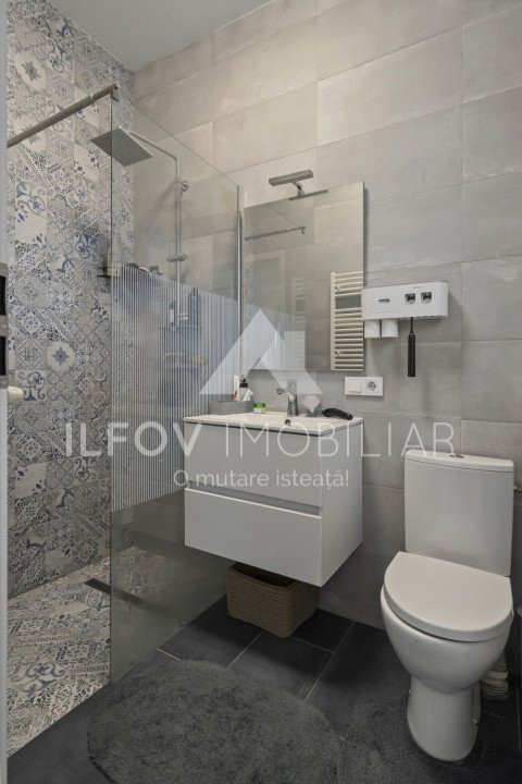 Tunari, casa parter, lot 275mp, 2 locuri parcare