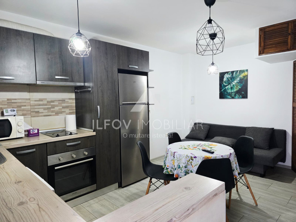Studio 2 nivele 42mp, utilat si mobilat, curte 11mp, parcare