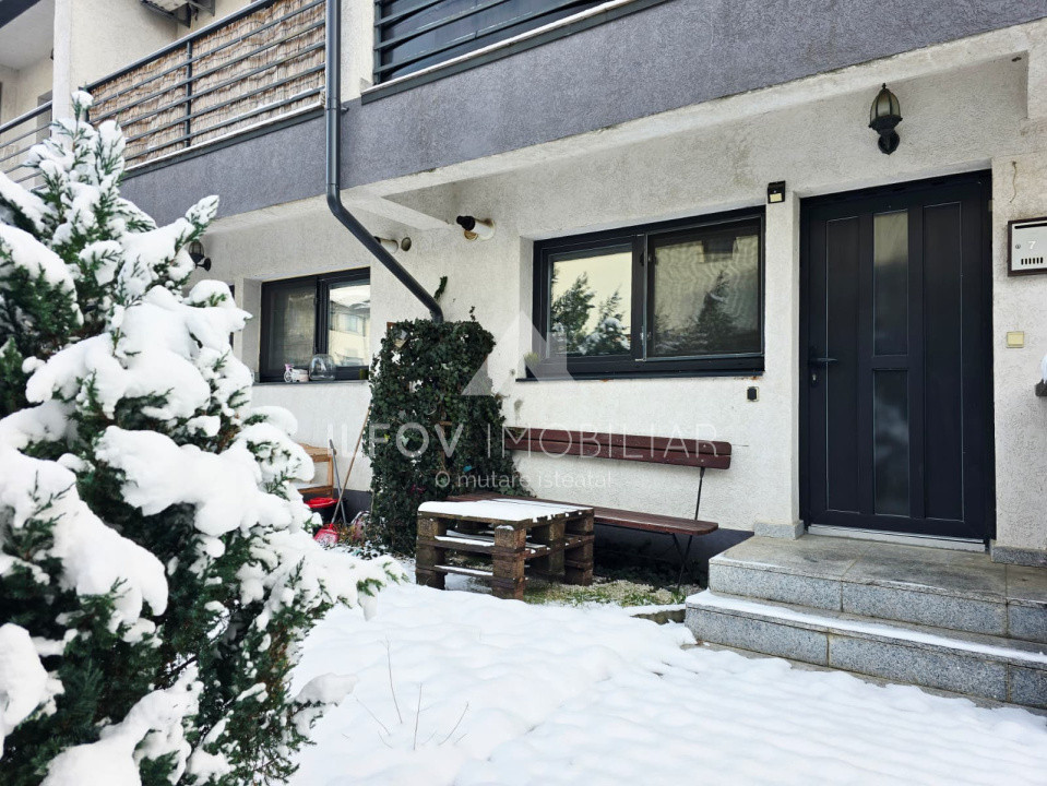 Studio 2 nivele 42mp, utilat si mobilat, curte 11mp, parcare