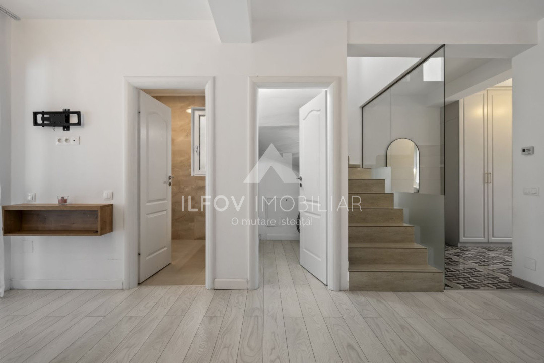 Casa 4 camere Otopeni, central, utilata si mobilata modern