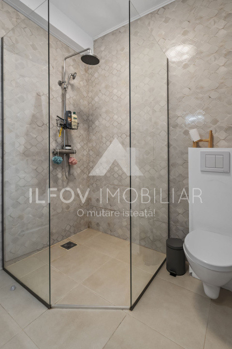 Casa 4 camere Otopeni, central, utilata si mobilata modern