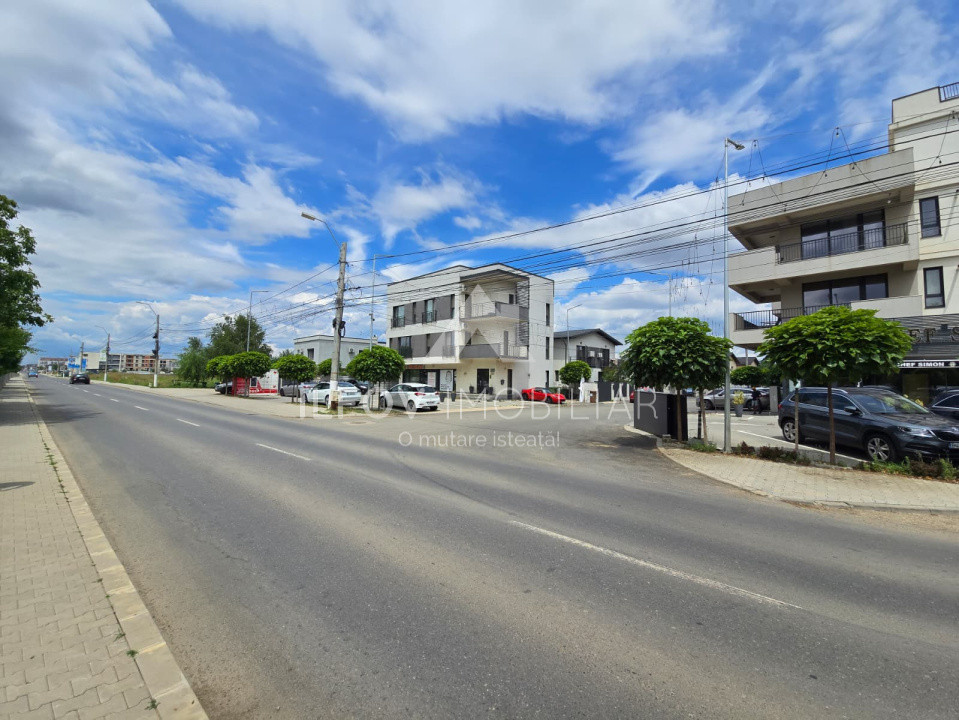 Lot teren casa Tunari 743mp
