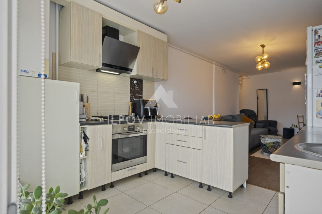 Otopeni, Central, Apartament 3 camere, 78mp, loc parcare, mobilat, centrală