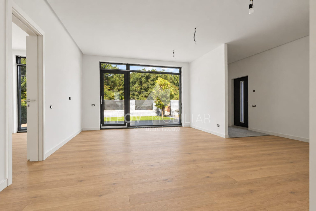 Casa langa padure, lot generos, finsaje premium