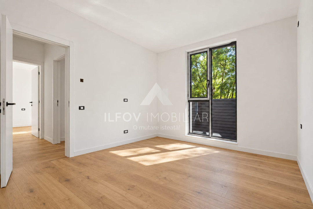 Casa langa padure, lot generos, finsaje premium